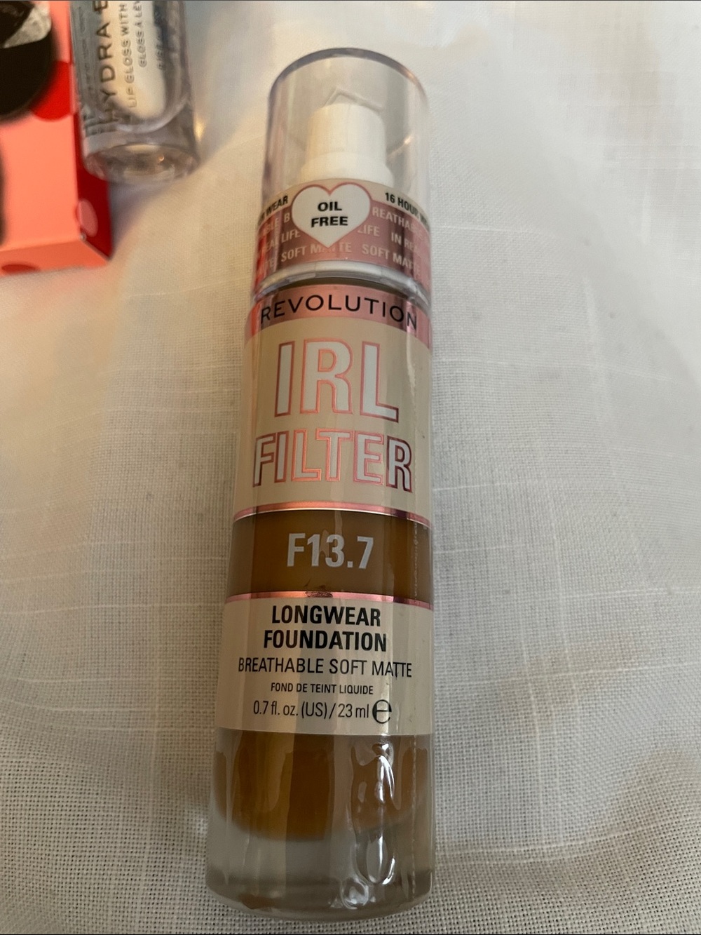 Revolution Eyeshadow,Blush,Liquid Highlighter,Foundation,Lipgloss
& Balm, Bag - Picture 3 of 14